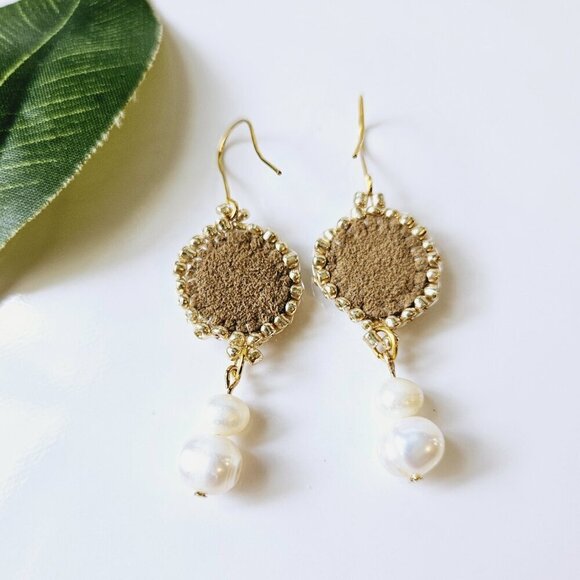 2/$27 | Genuine Pearl Shield Beaded Indigenous Hoop Earrings | Handmade - Picture 4 of 5